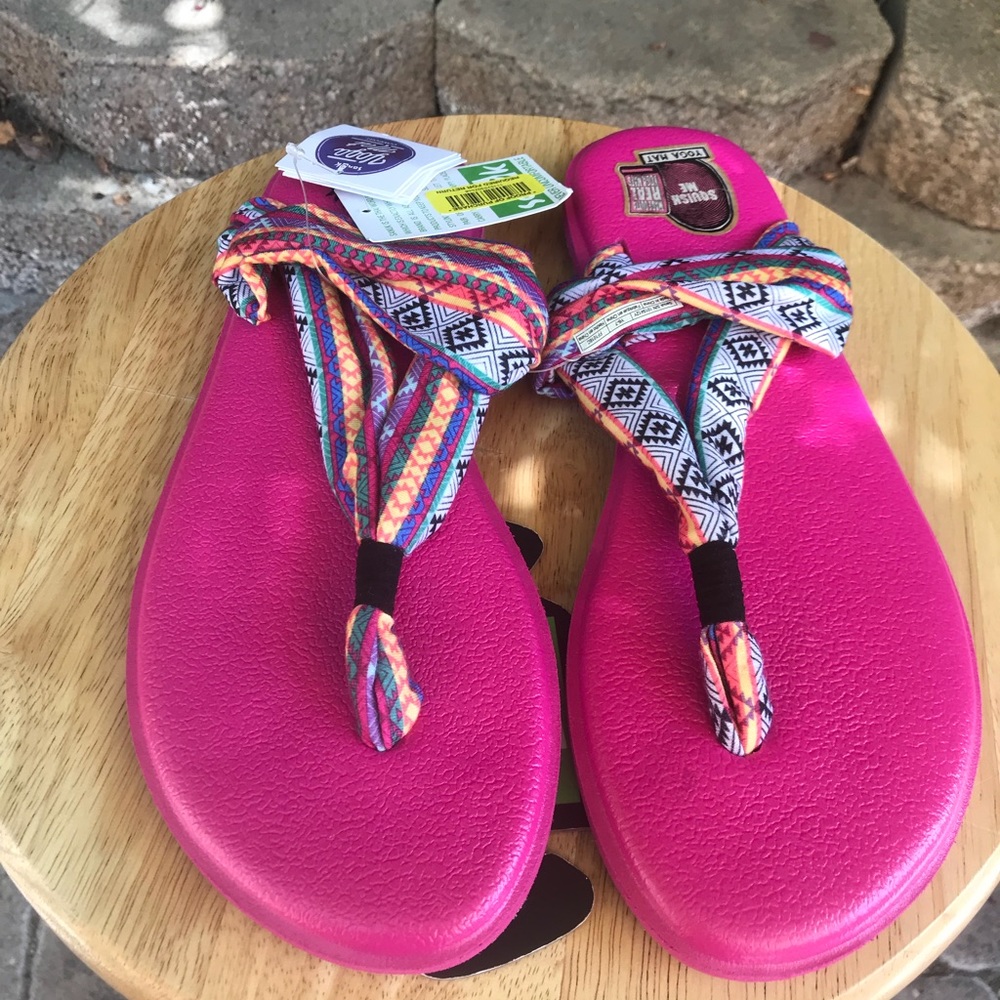 Sanuk Yoga Mat Sandals